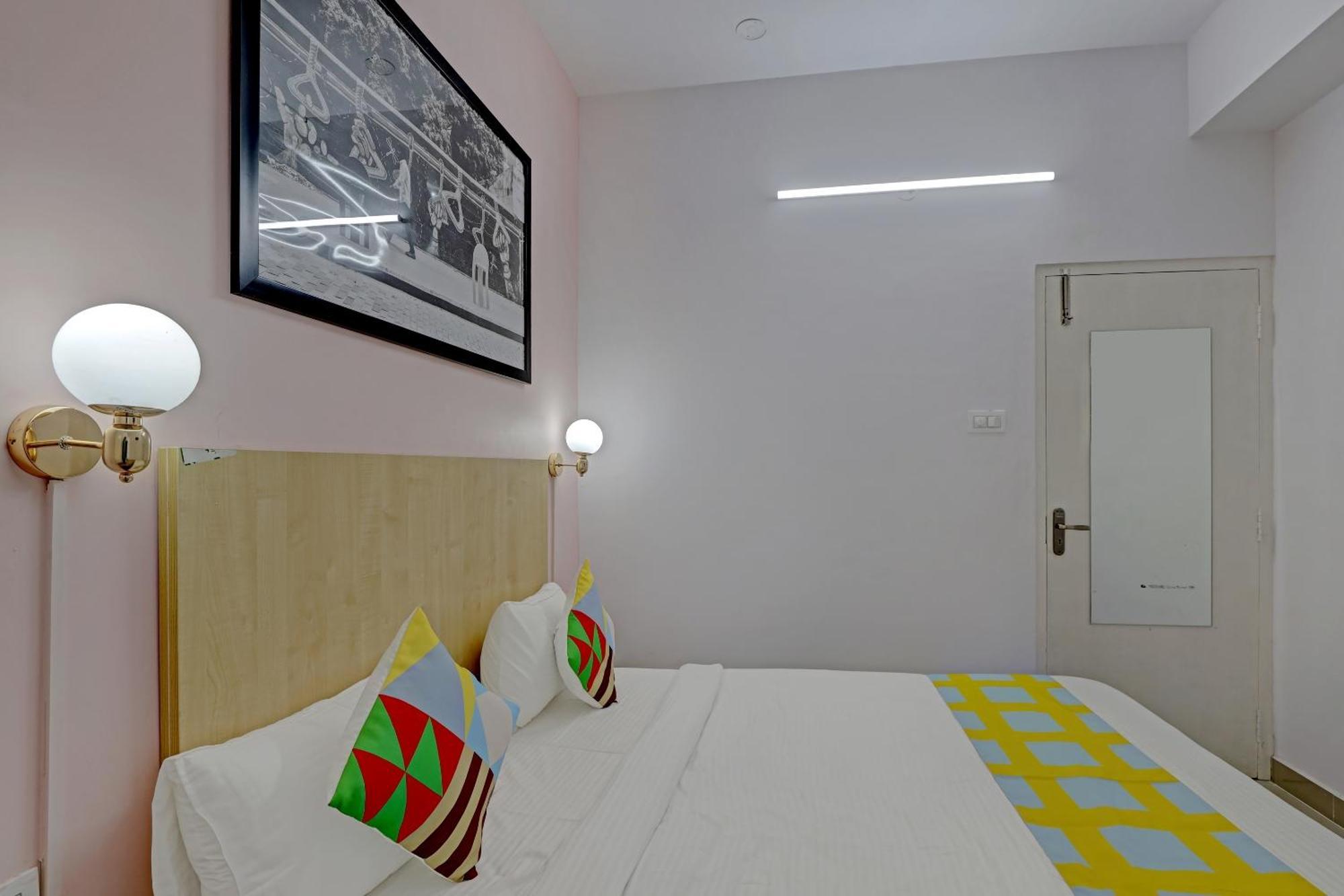 Hotel O Compact Studio Kr Puram Near Phoenix Marketcity Bangalore Esterno foto